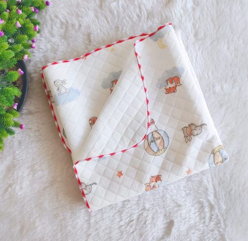 Cotton Blanket - VCBL02 - 85*85Cm - Red Boarder With Hot Balloon and Elephant