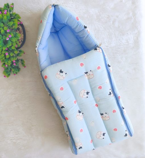 Muslin Cotton Kangaroo Wrapper - VCKW02 - Blue with Cow Head