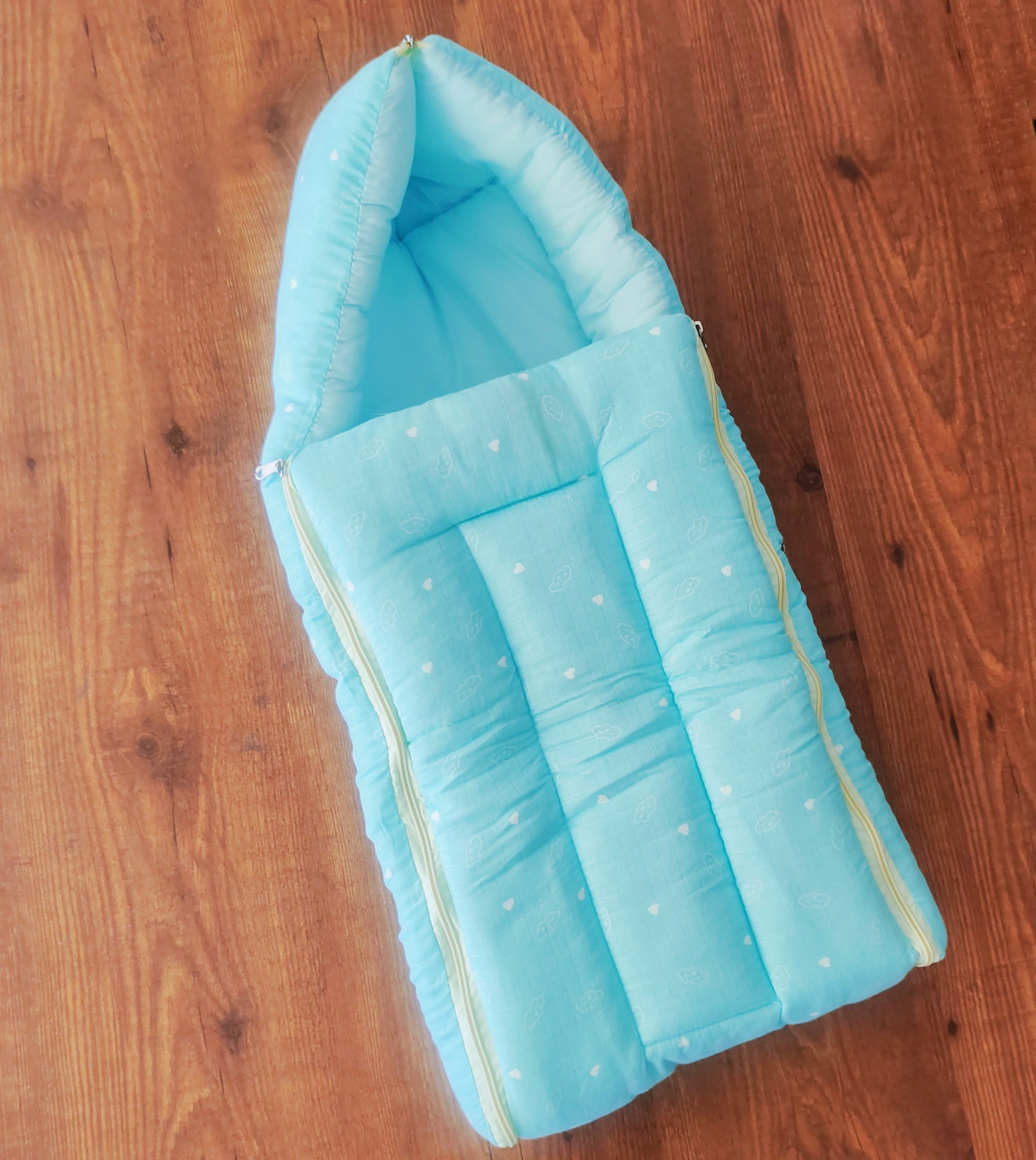 Muslin Cotton Kangaroo Wrapper - KW1 - Sky Blue With White Heart ...