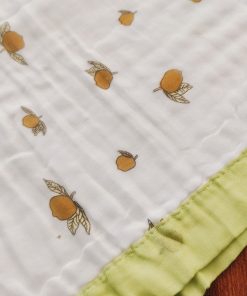 Alternative view of Muslin Crinkled Blanket - Green Border with Lemon - BL1