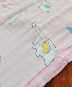 Alternative view of Muslin Crinkled Blanket - Pink Border with Animals - BL1
