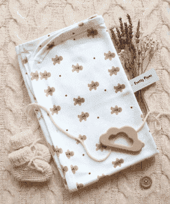 Hooded Blanket - 60x80cm - Off White with Brown Bear -  HBL1