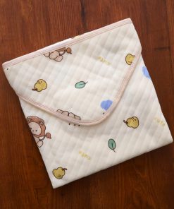 Soft Cotton Hooded Blanket - Cream with Cute Lion - HBL1