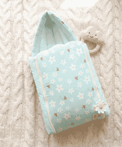 Premium Muslin Cotton Kangaroo Wrapper - Light Green with White Flower and Honeybee - KW1