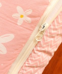 Premium Muslin Cotton Kangaroo Wrapper - Pink with White Flower and Honeybee - KW1 - Image 4