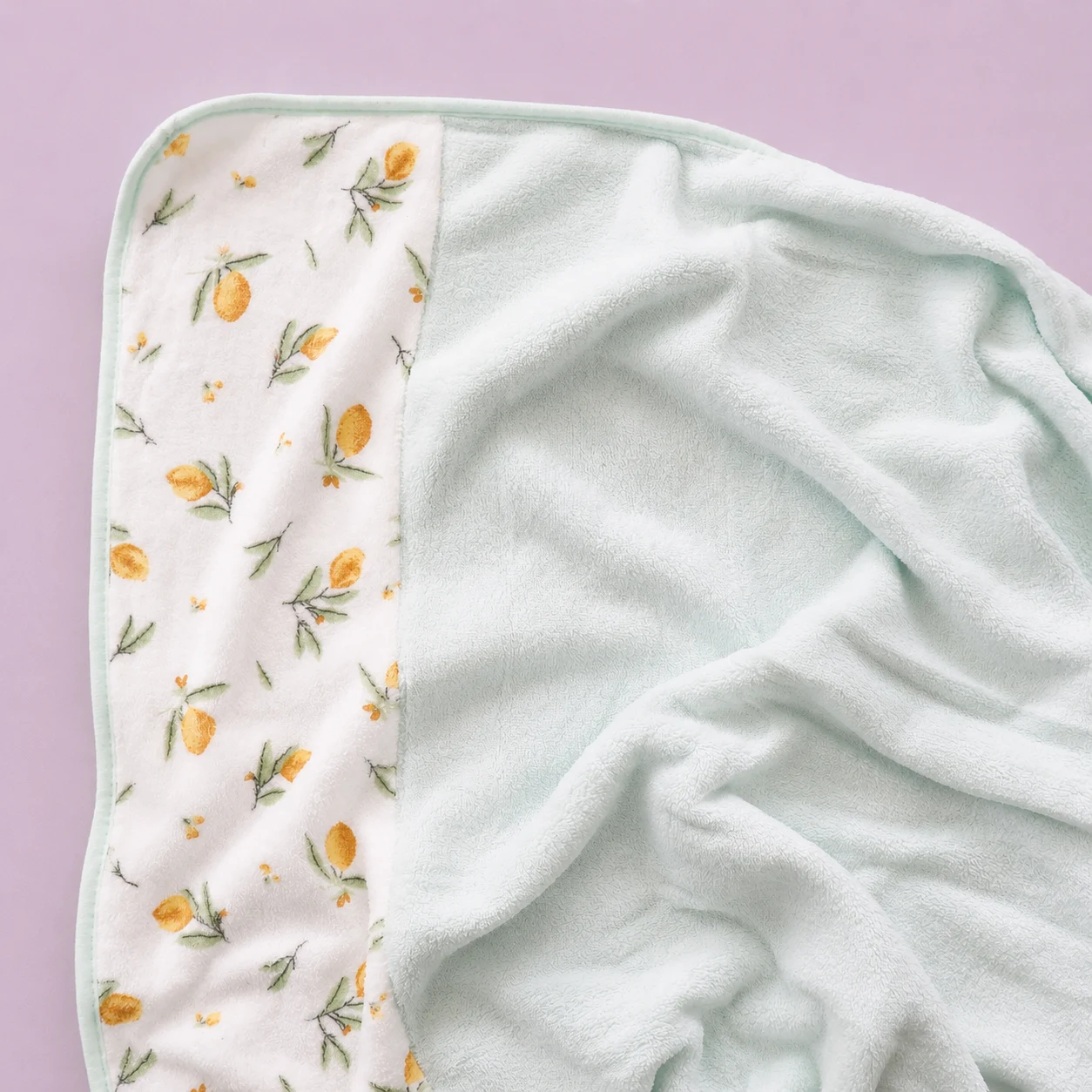 Microfiber Bath Towel - 60x120cm - Pista Green with Floral - BT1 - Image 2