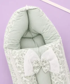 Alternative view of Premium Baby Carry Nest and Wrapper (62x30cm) - White with Green Color Leaf - KW1