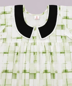 Alternative view of Maternity Feeding Front Open(Full) Frock(3/4th) - Green and White Check - MFN
